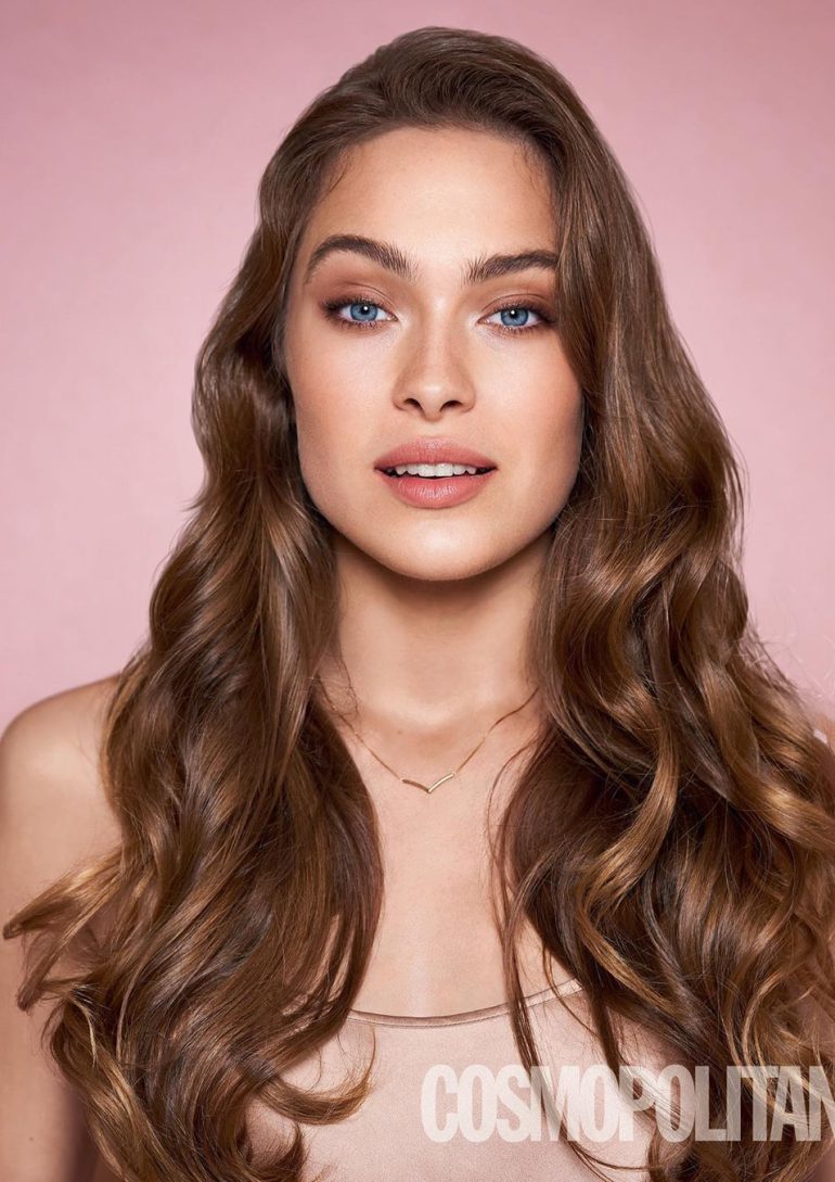 Alexa Arana book photo
