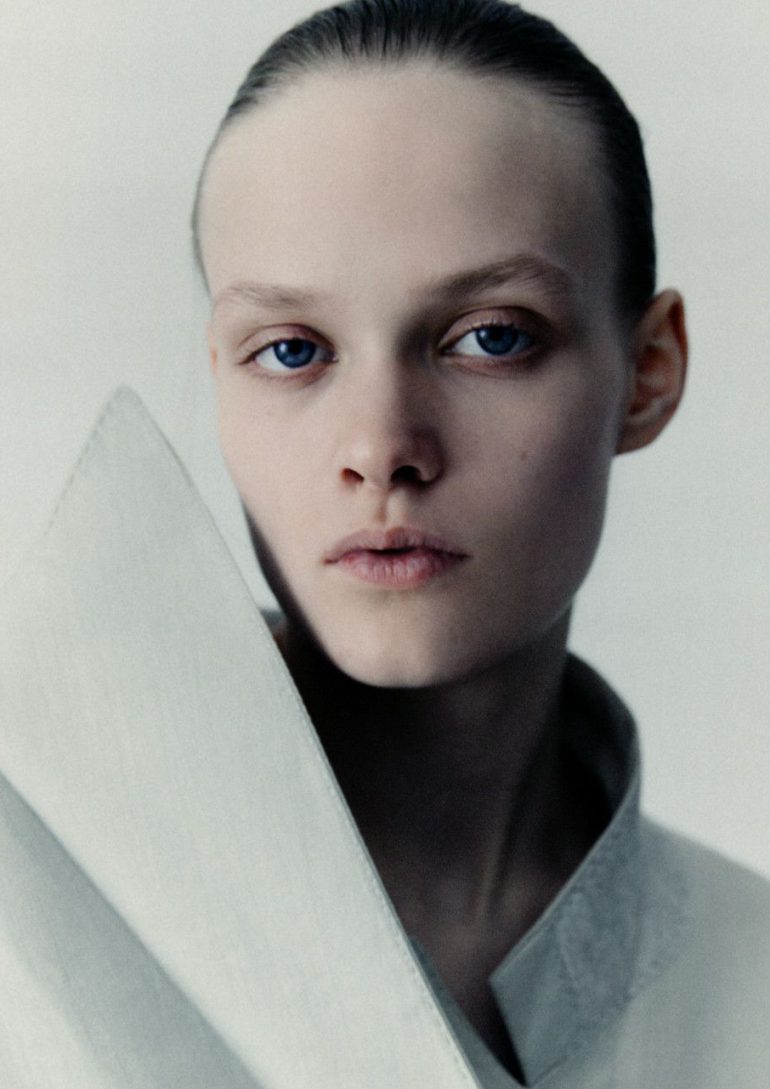 Dasha Kazakova book photo