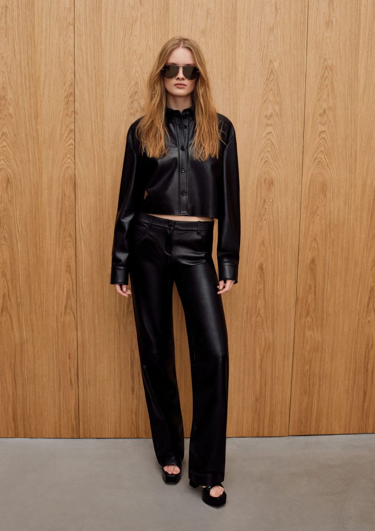 Dasha Kazakova book photo