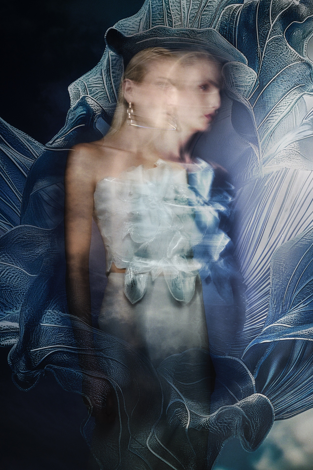Aliz Menyhert for Panizsima New Collection news photo