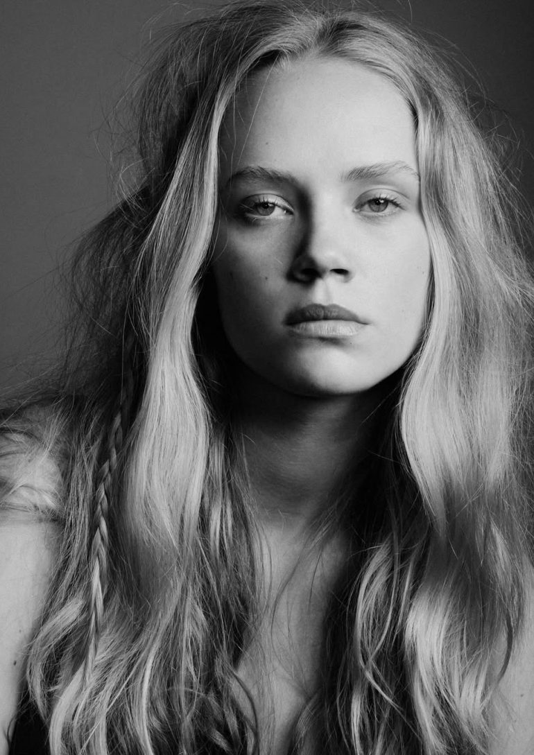 Eve Makarenko book photo