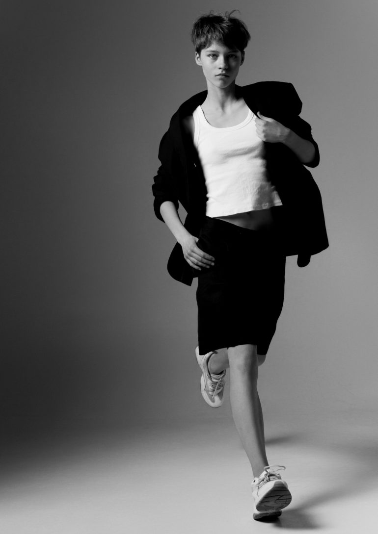 Yana Poklonskaya book photo