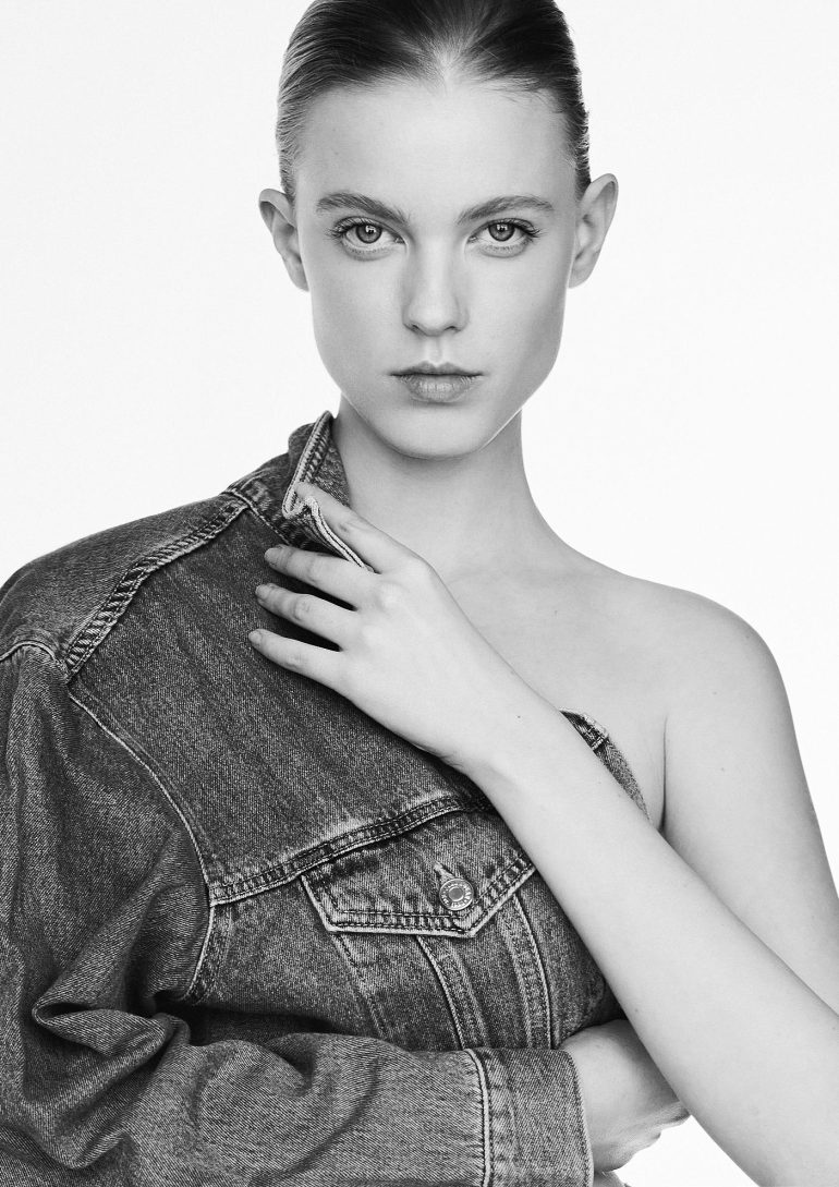 Dia Havas book photo