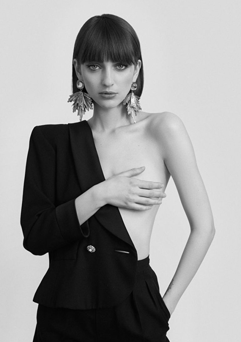 Sasha Rudakova book photo