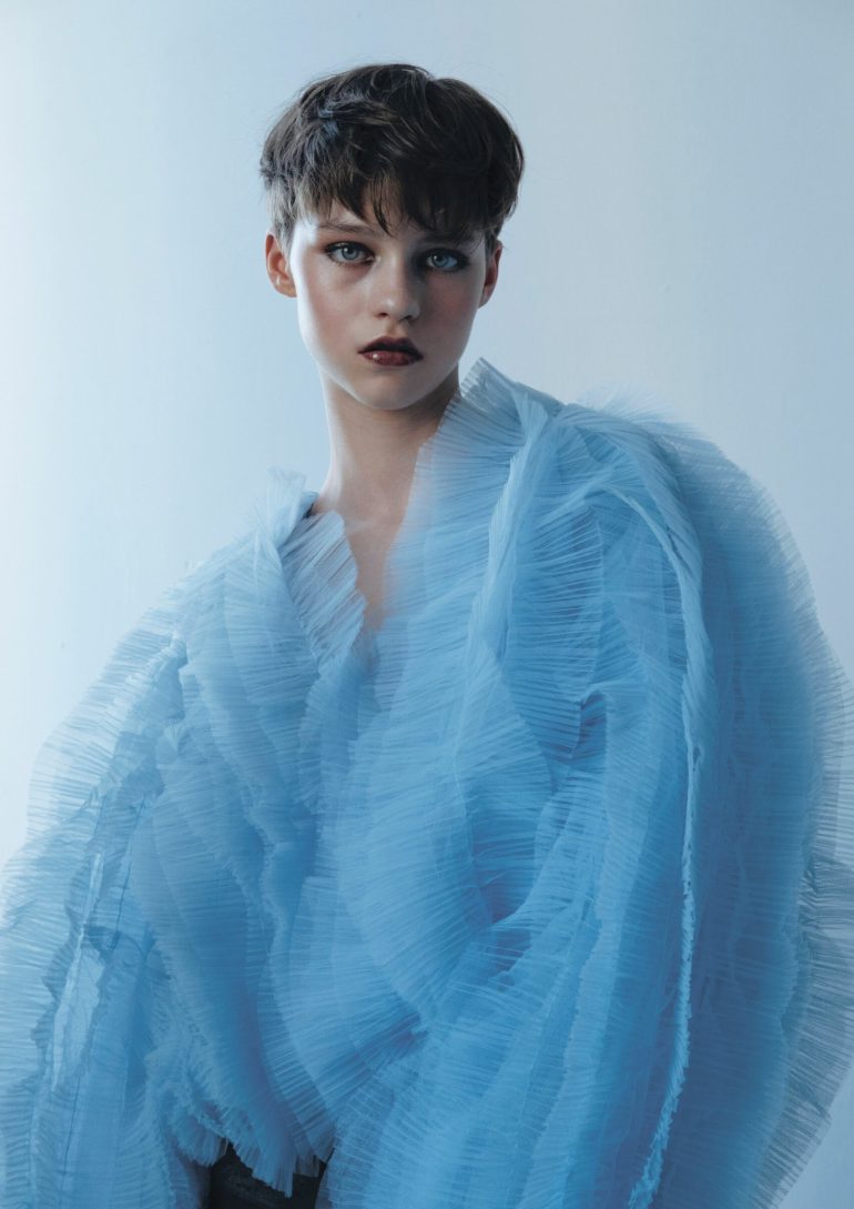 Yana Poklonskaya book photo