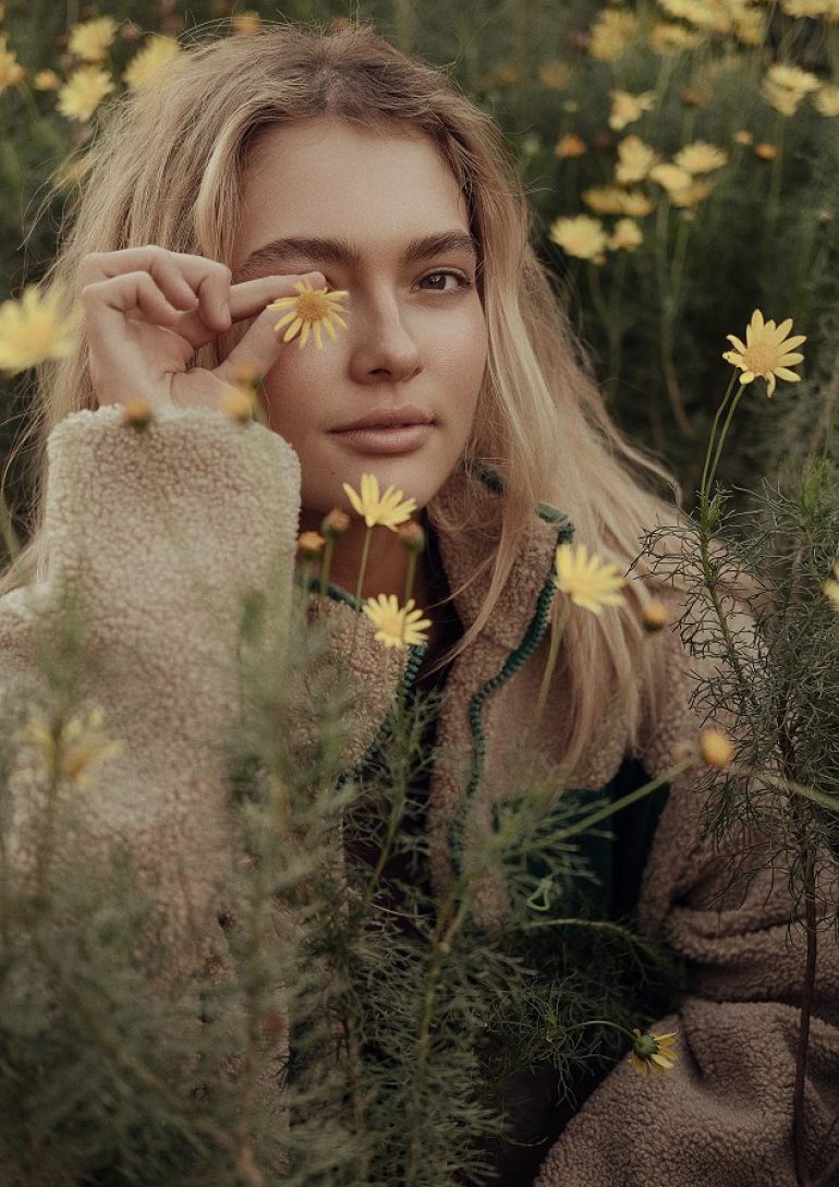 Sophie Miszewski book photo
