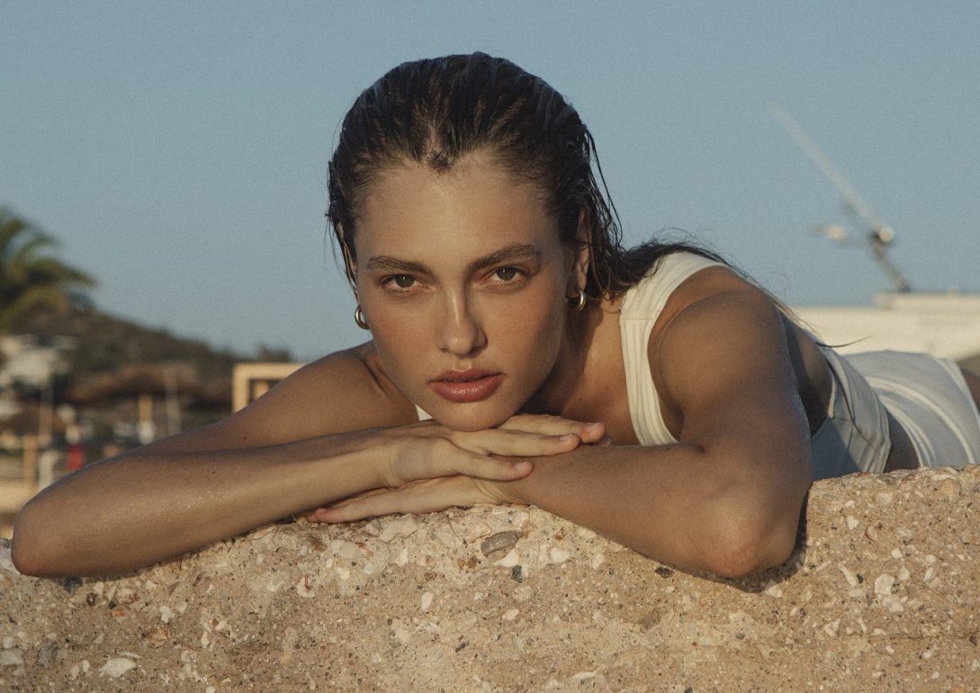 Sophie Miszewski book photo