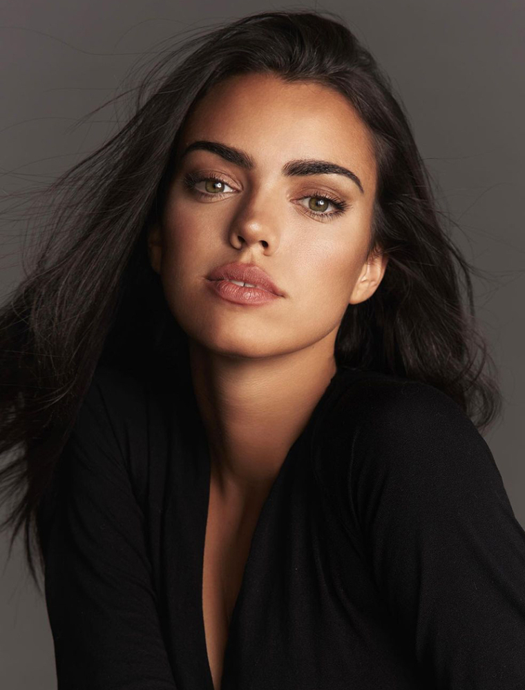 Carlota Burch profile