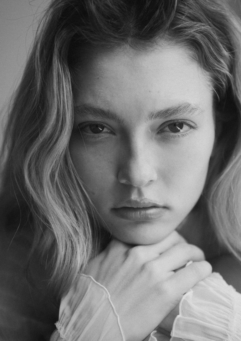 Sophie Miszewski book photo