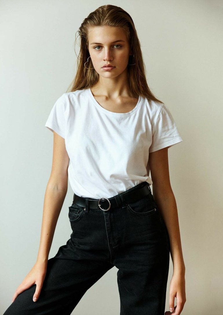 Yana Ryabega book photo