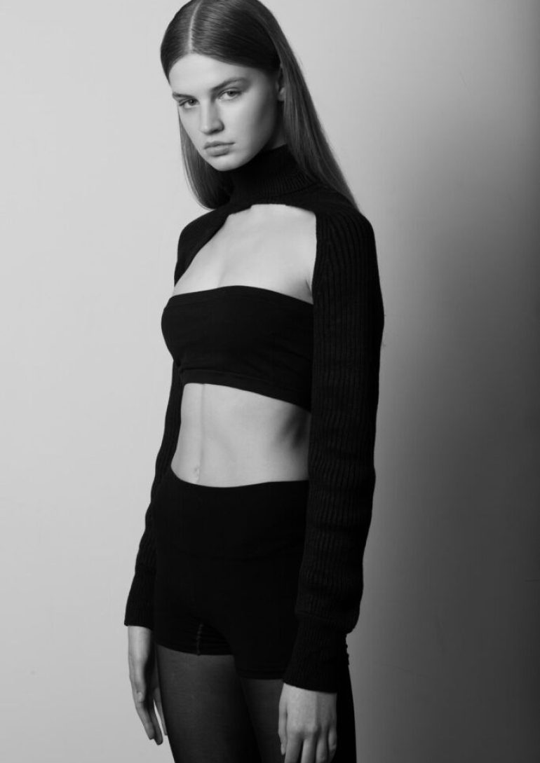 Yana Ryabega book photo