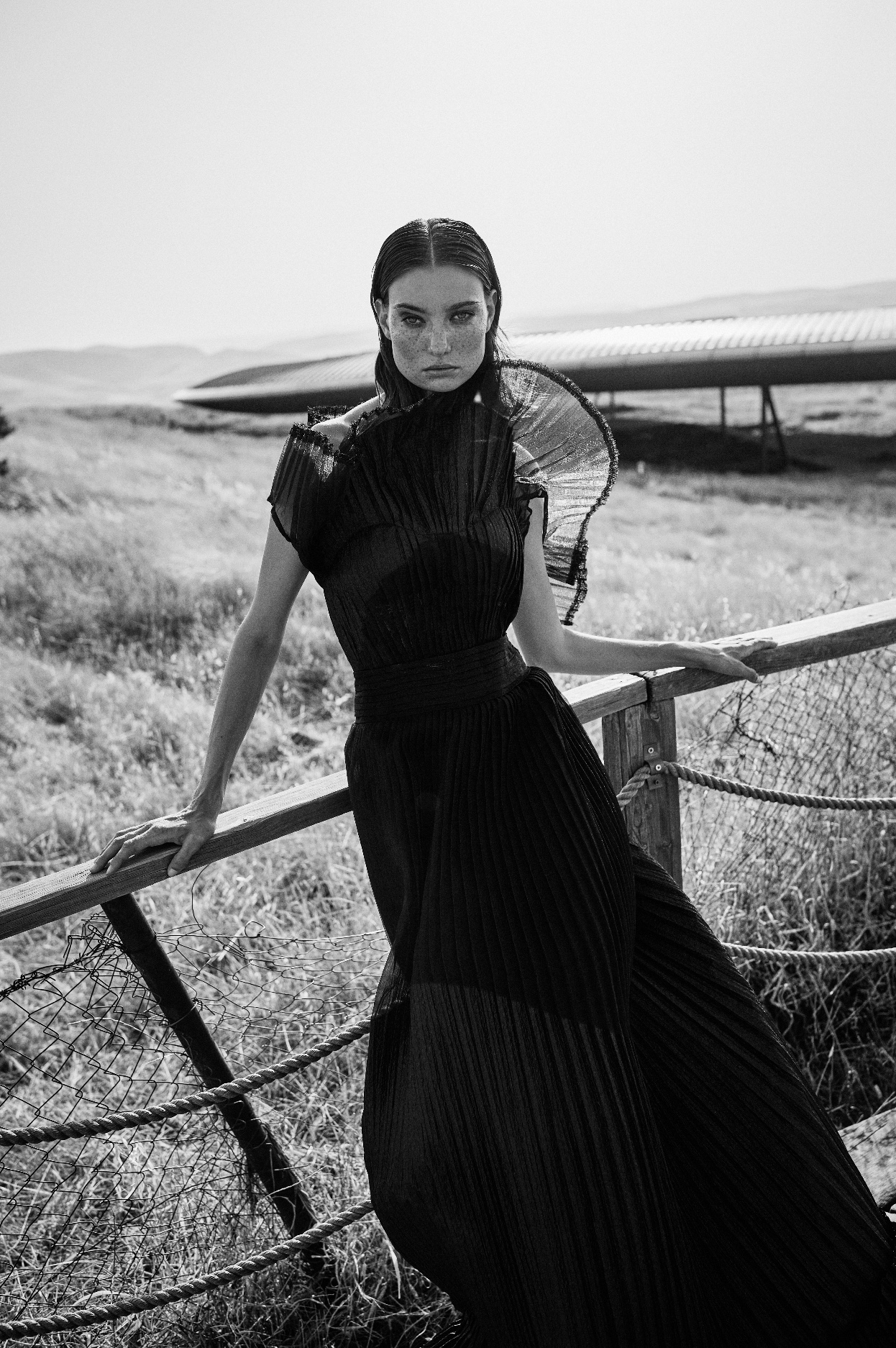 Mos for Tuba Ergin SS’25 Campaign news photo