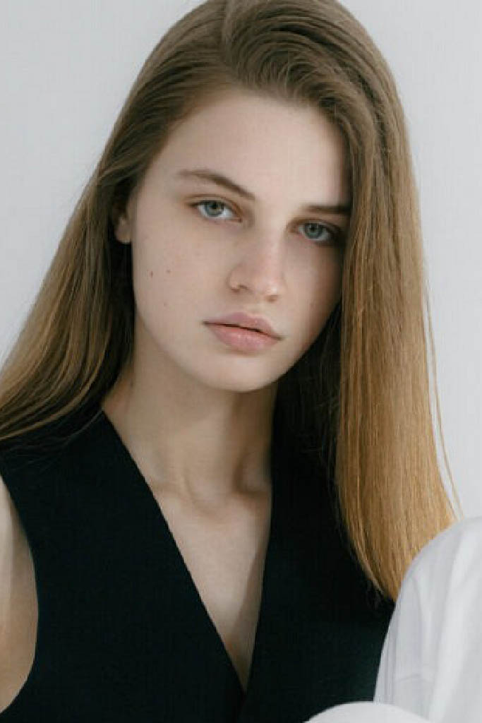 Yana Ryabega profile