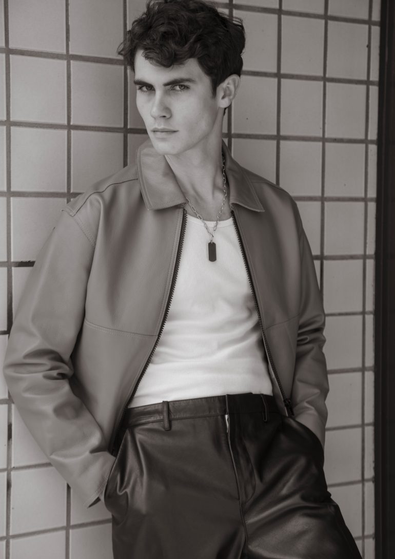 Diego Alvarez book photo