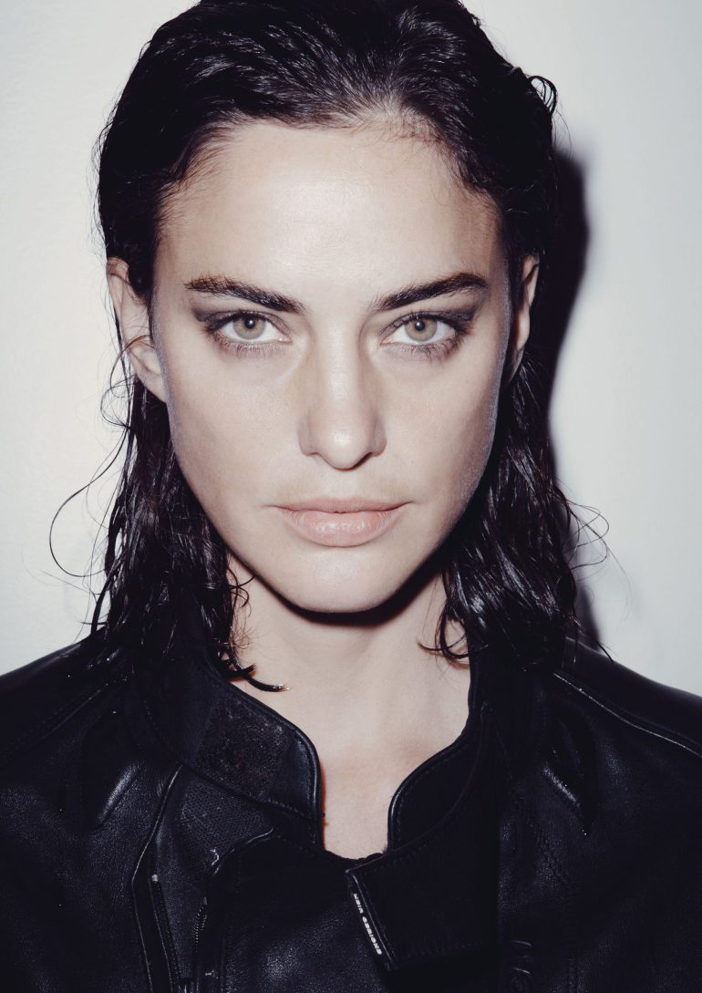 Alejandra Alonso book photo