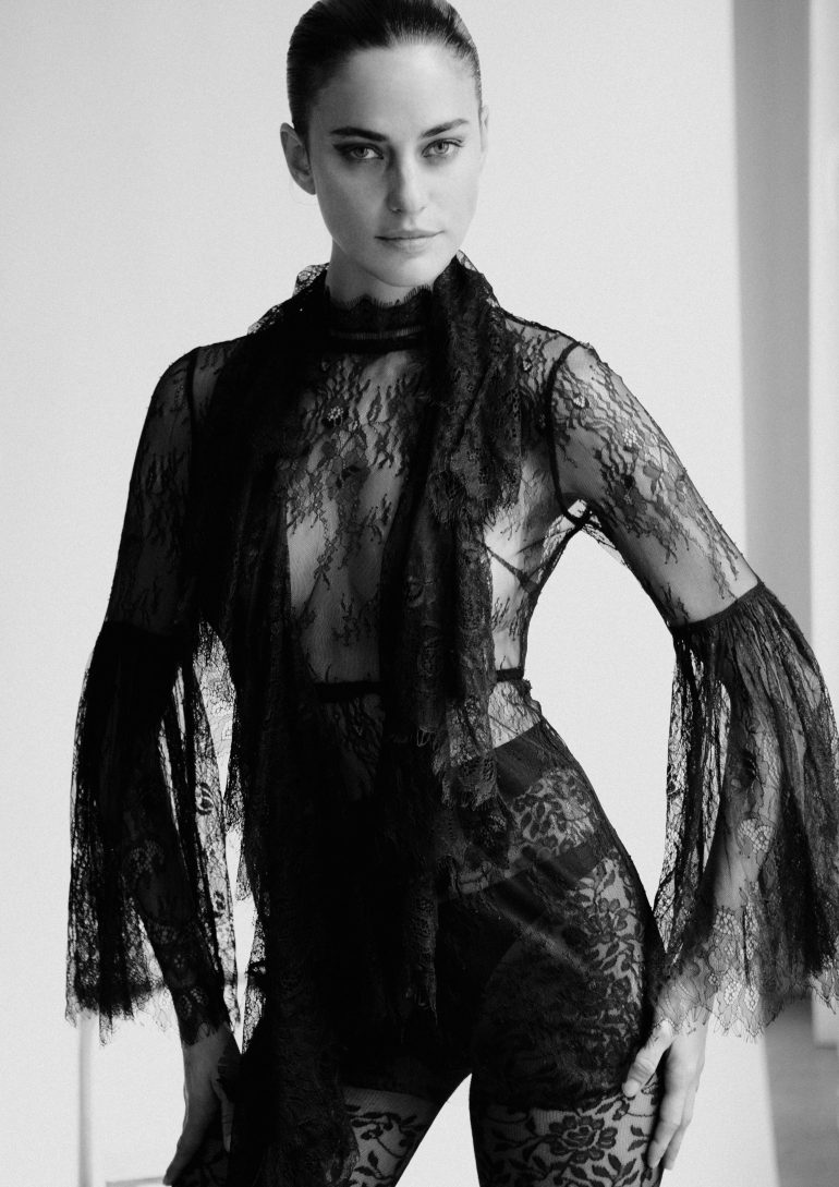 Alejandra Alonso book photo