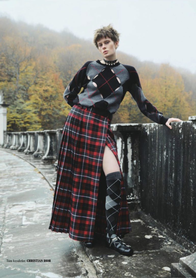 Tereza Pecinkova for L’officiel Turkey Dec’24 Issue