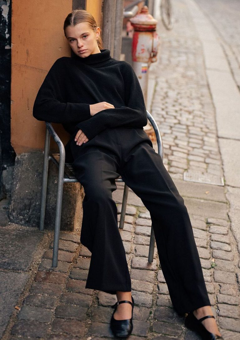 Emma Josefson book photo