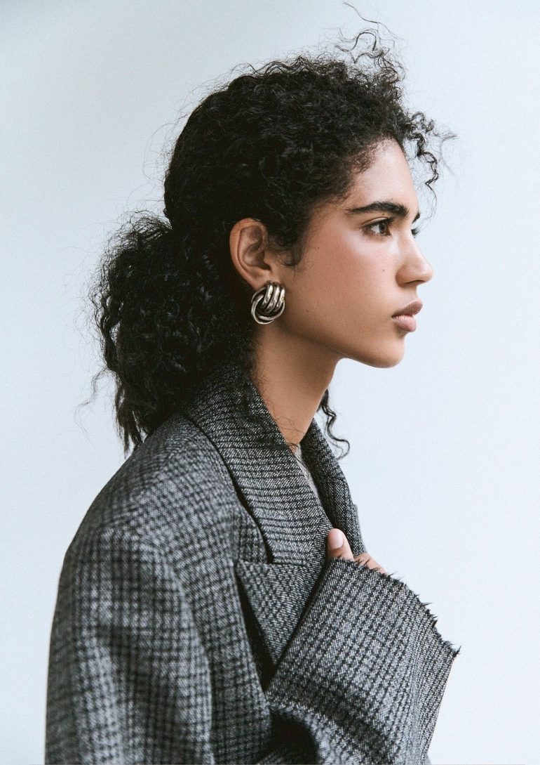 Genessis Gutierrez book photo