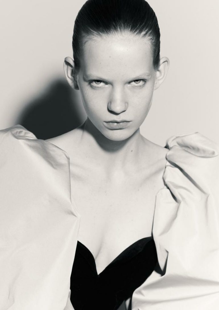 Daria Rodionova book photo