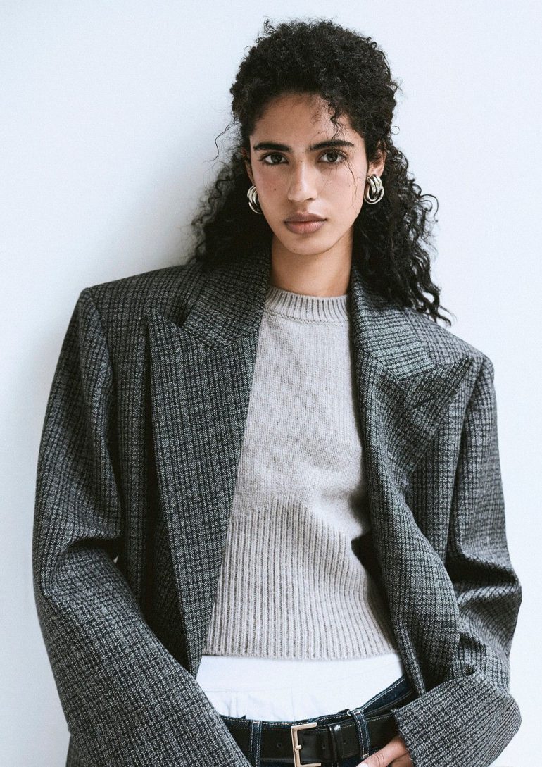 Genessis Gutierrez book photo