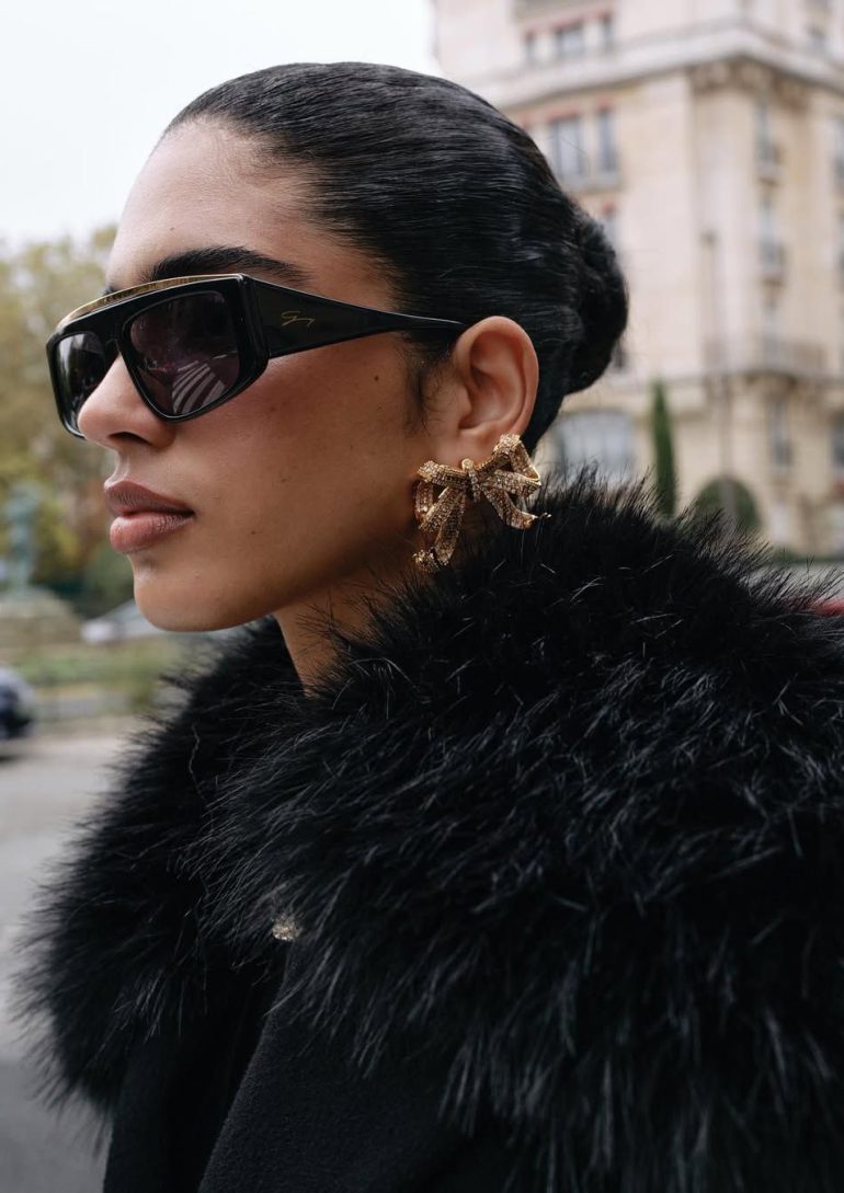 Genessis Gutierrez book photo