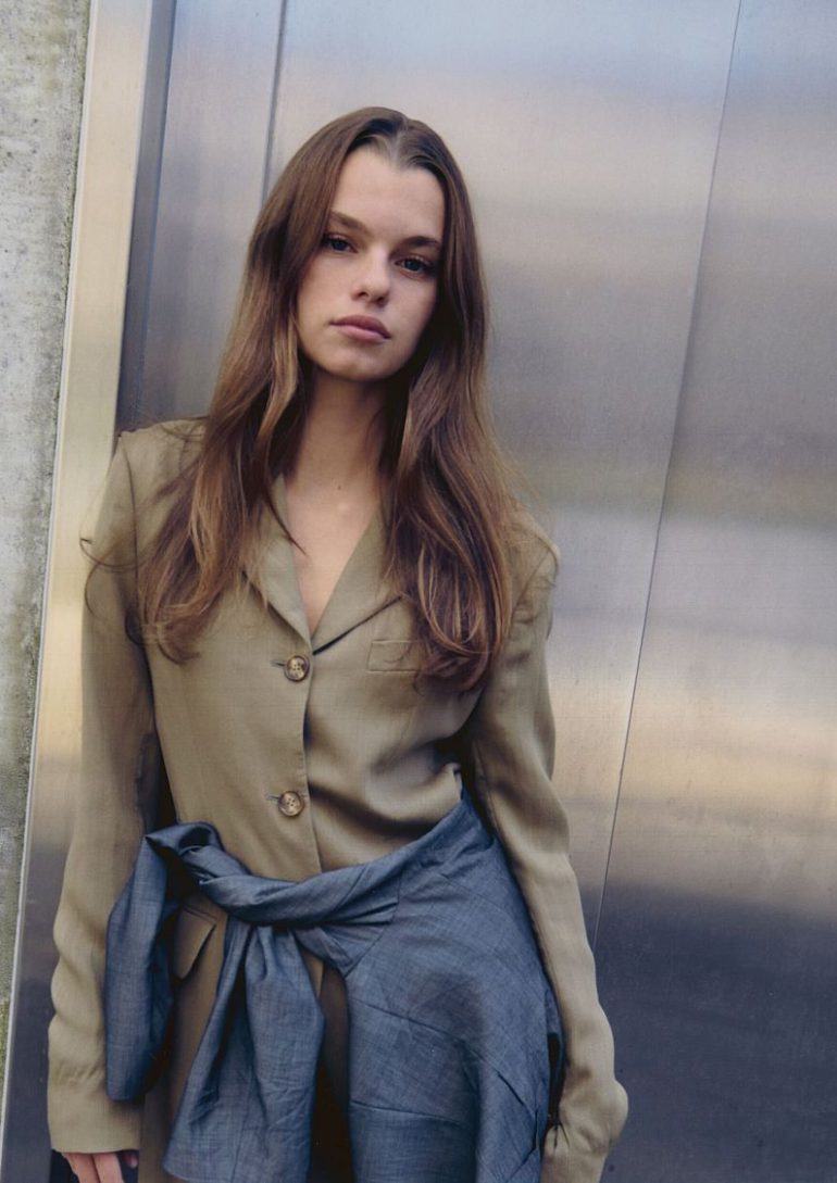 Emma Josefson book photo