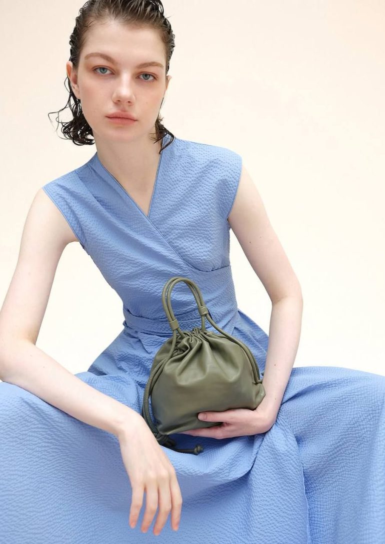 Catty Zaurazhnova book photo