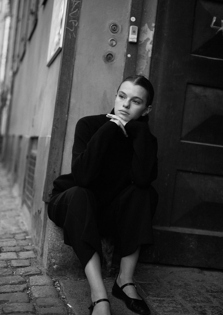 Emma Josefson book photo