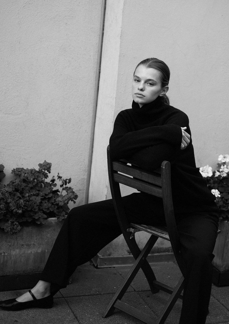 Emma Josefson book photo