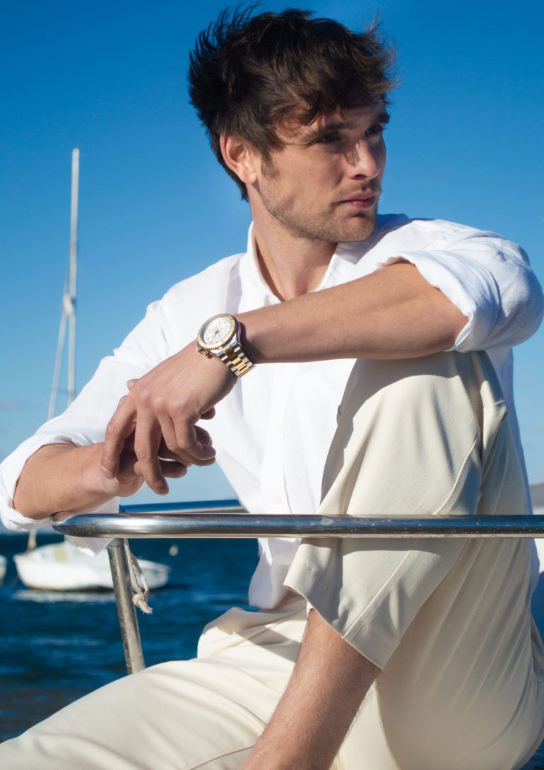 Antonio Lomar book photo