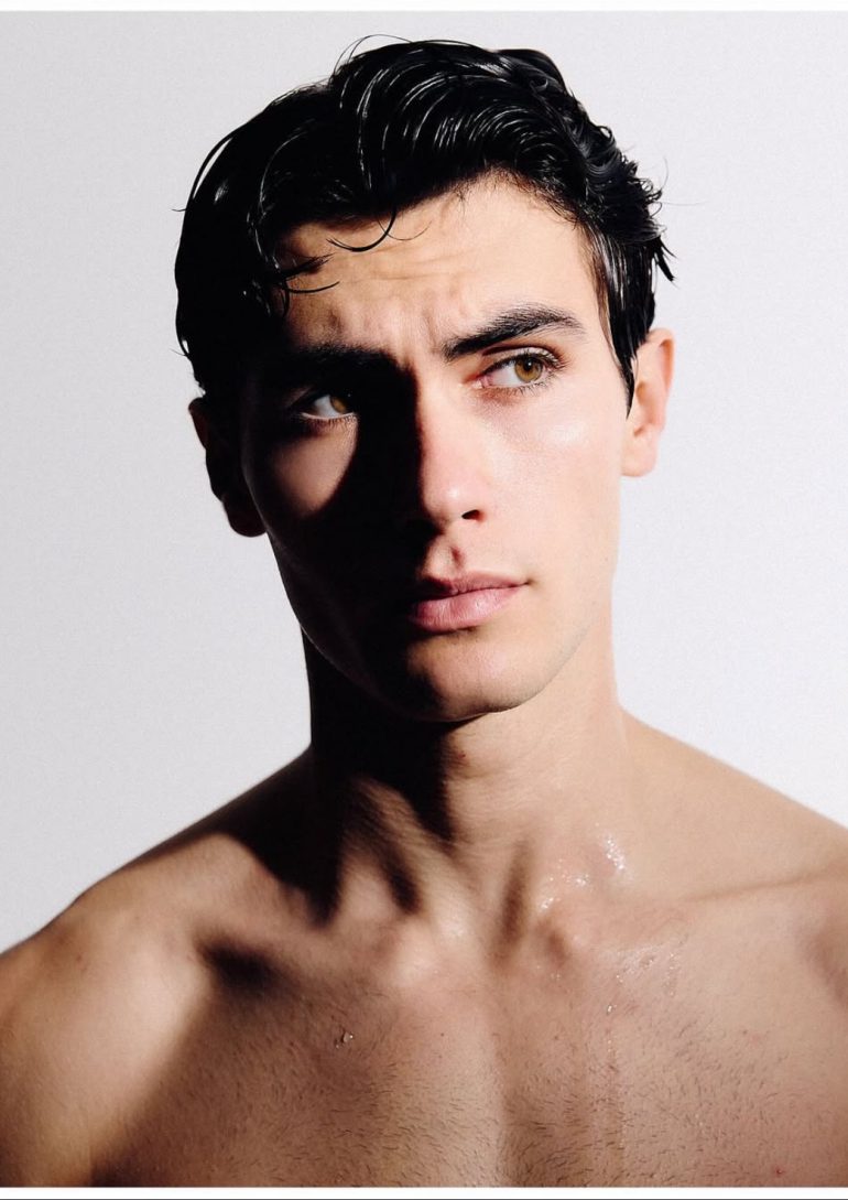 Diego Alvarez book photo