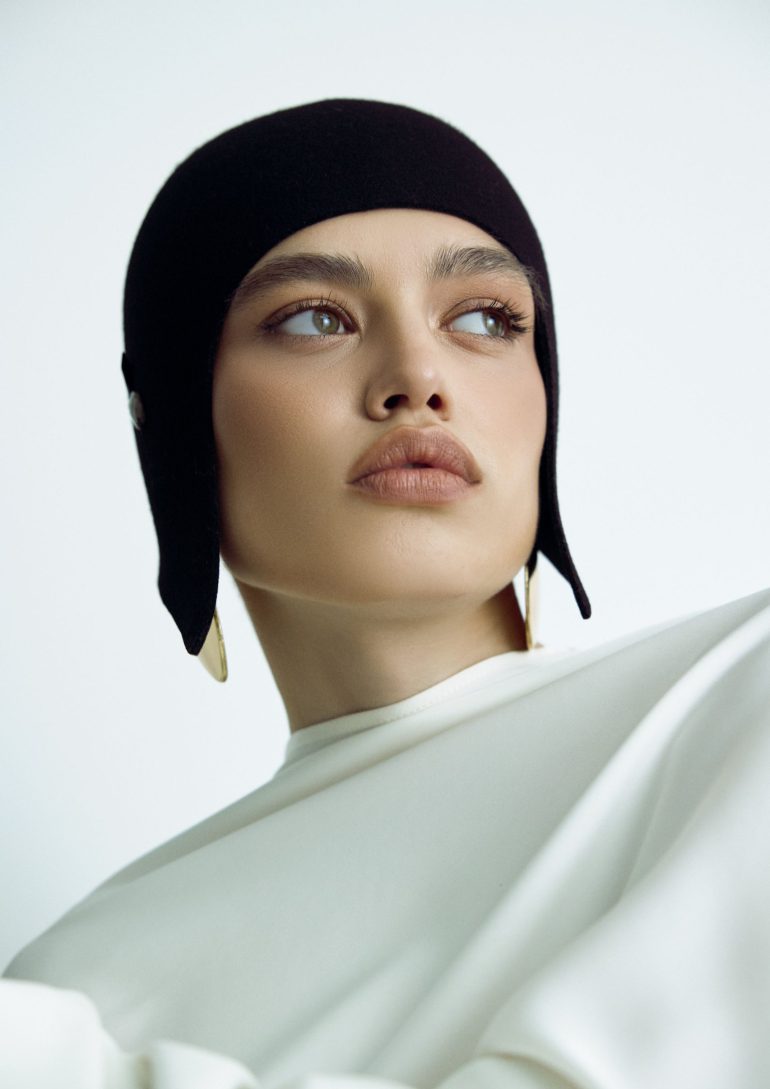 Jenia Konstantinova book photo