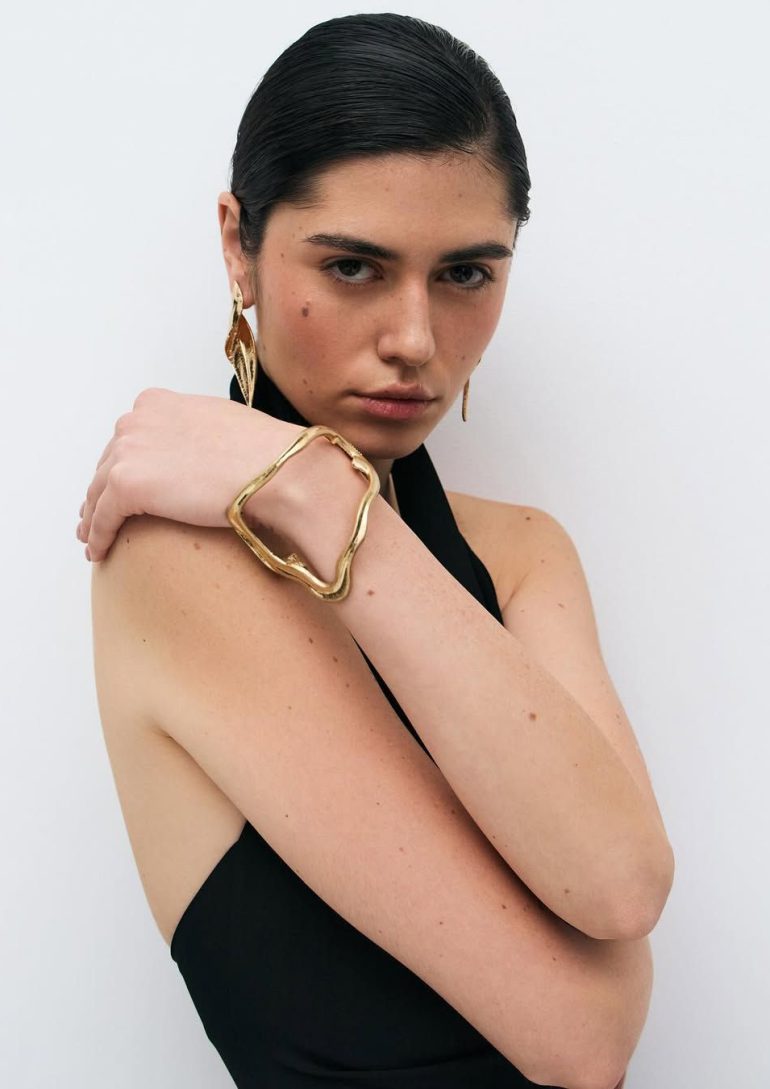 Nastya Petkoglo book photo