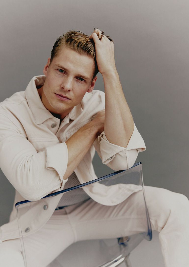 Dawid Cichus book photo