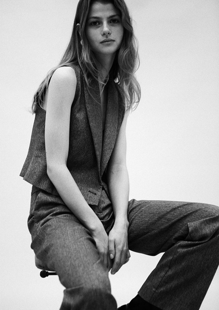 Lenja Mess book photo