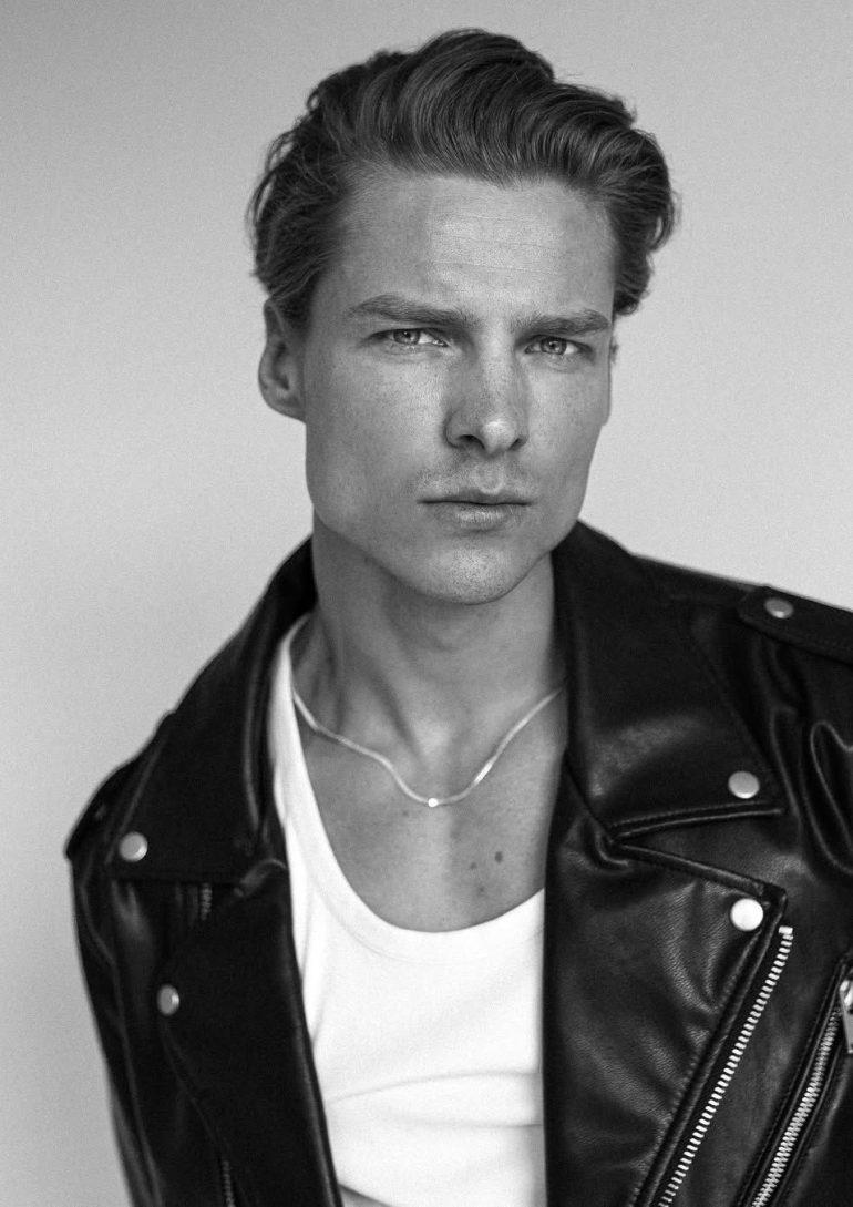 Dawid Cichus book photo