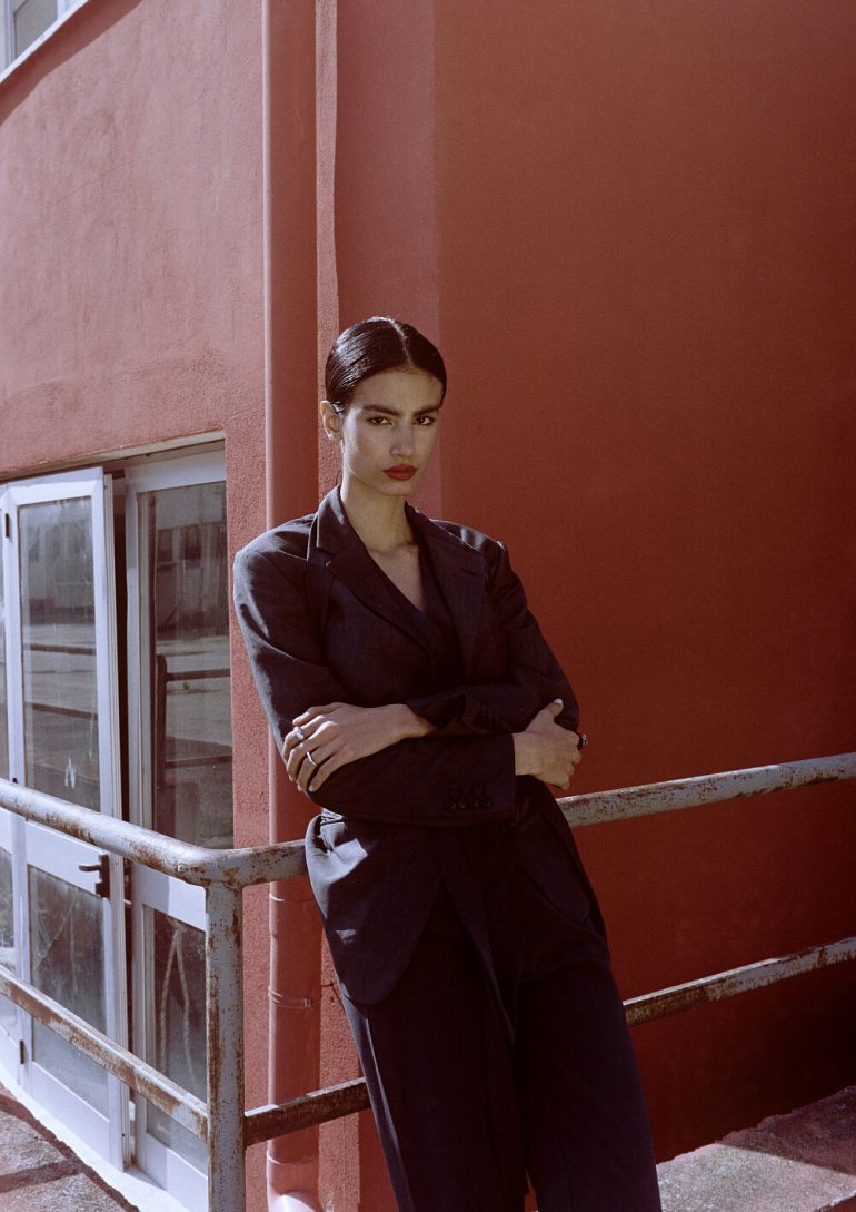 Alexandra Mangina book photo