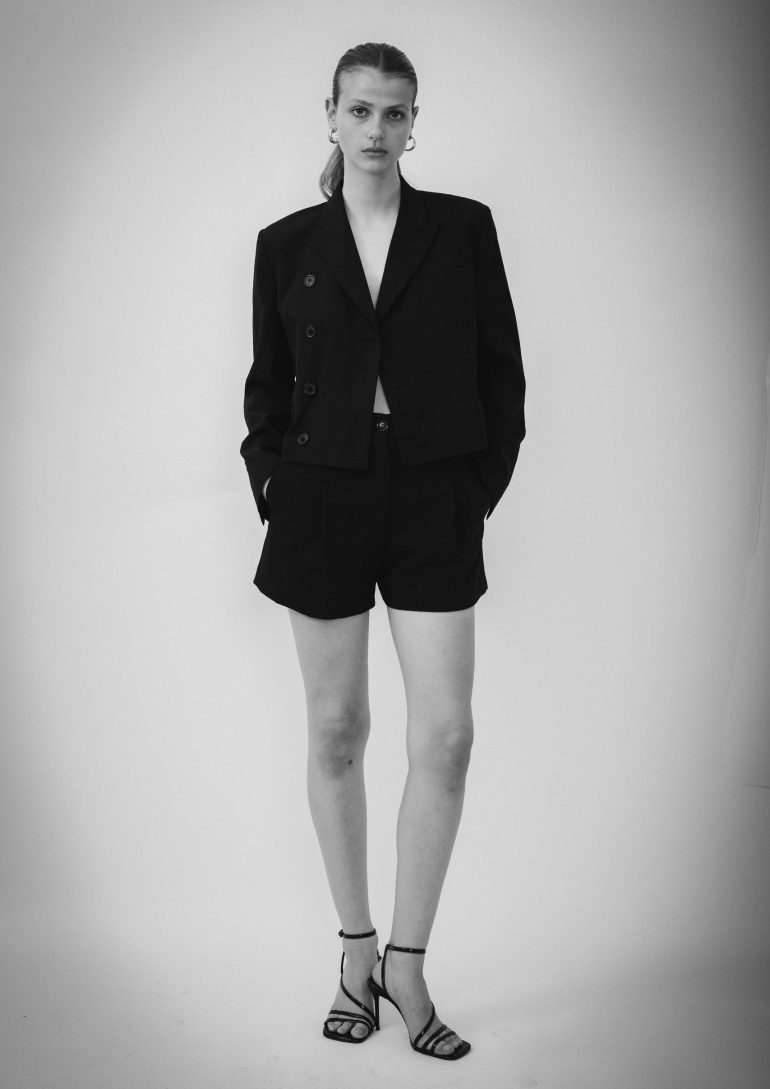 Lenja Mess book photo