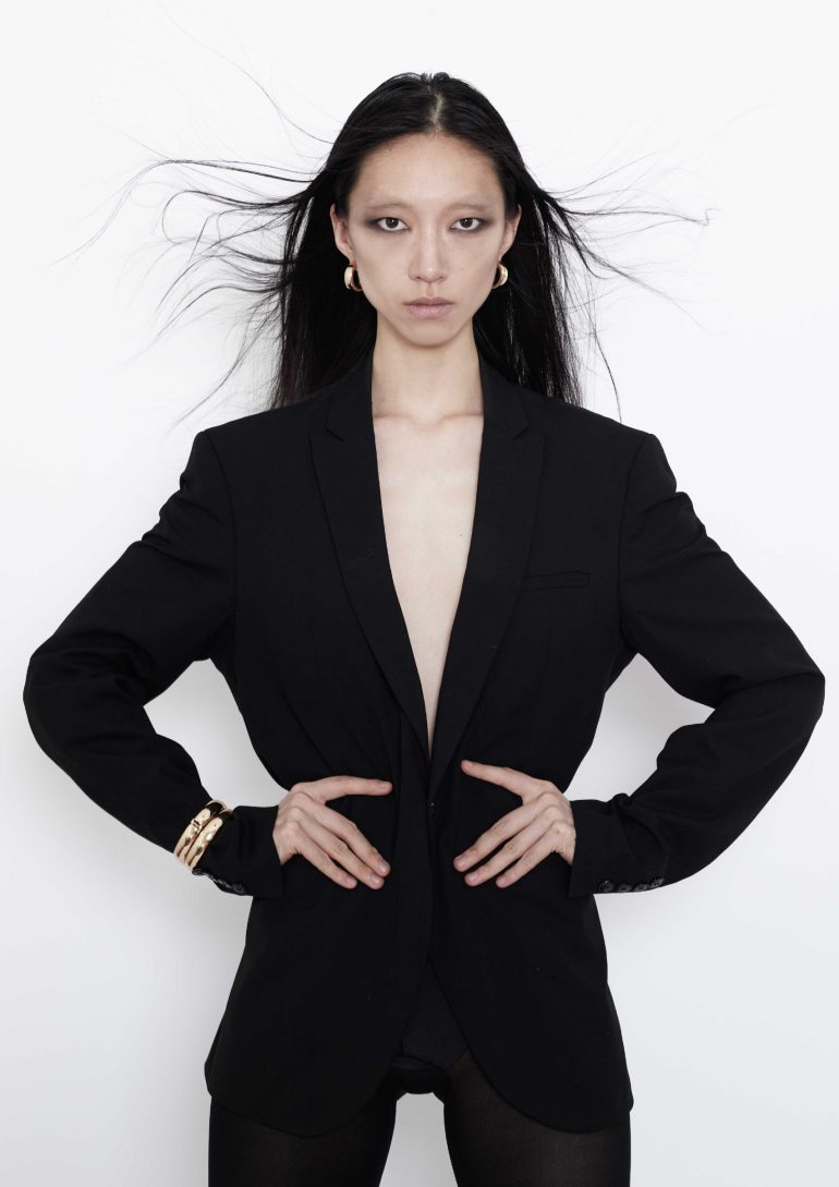 Yan Jiangshan book photo