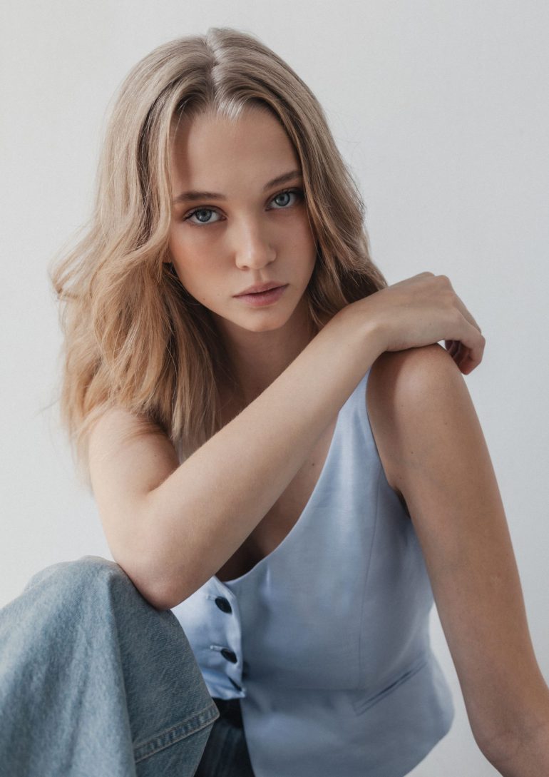 Anna Olivenko book photo