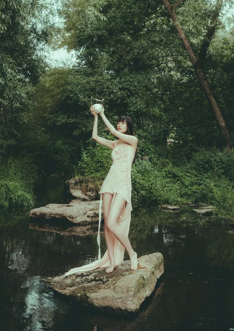 Trang Angh book photo