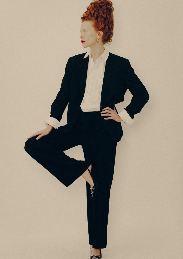 Julija Skutelska book photo