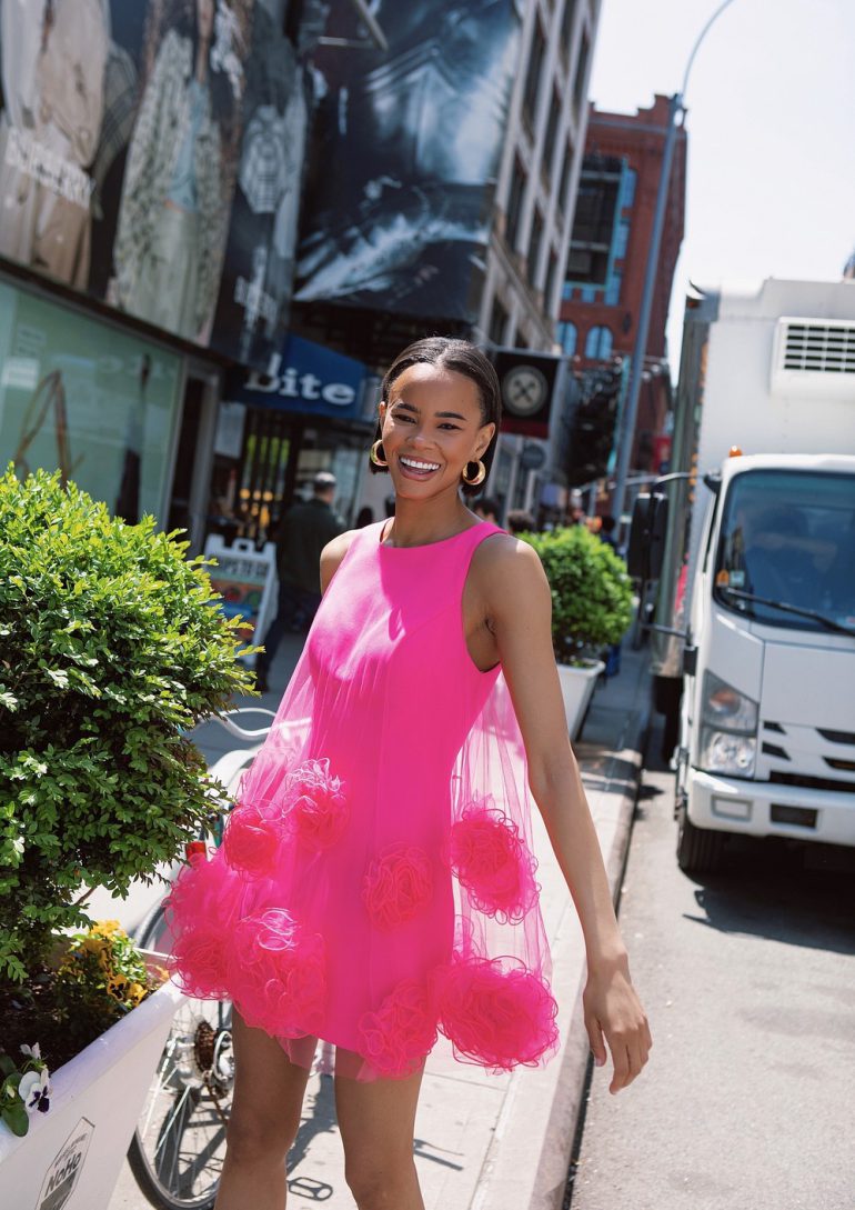 Sydney Holloway book photo