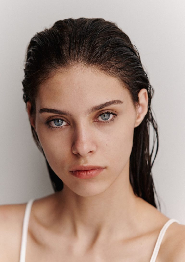Polina Filaretova book photo