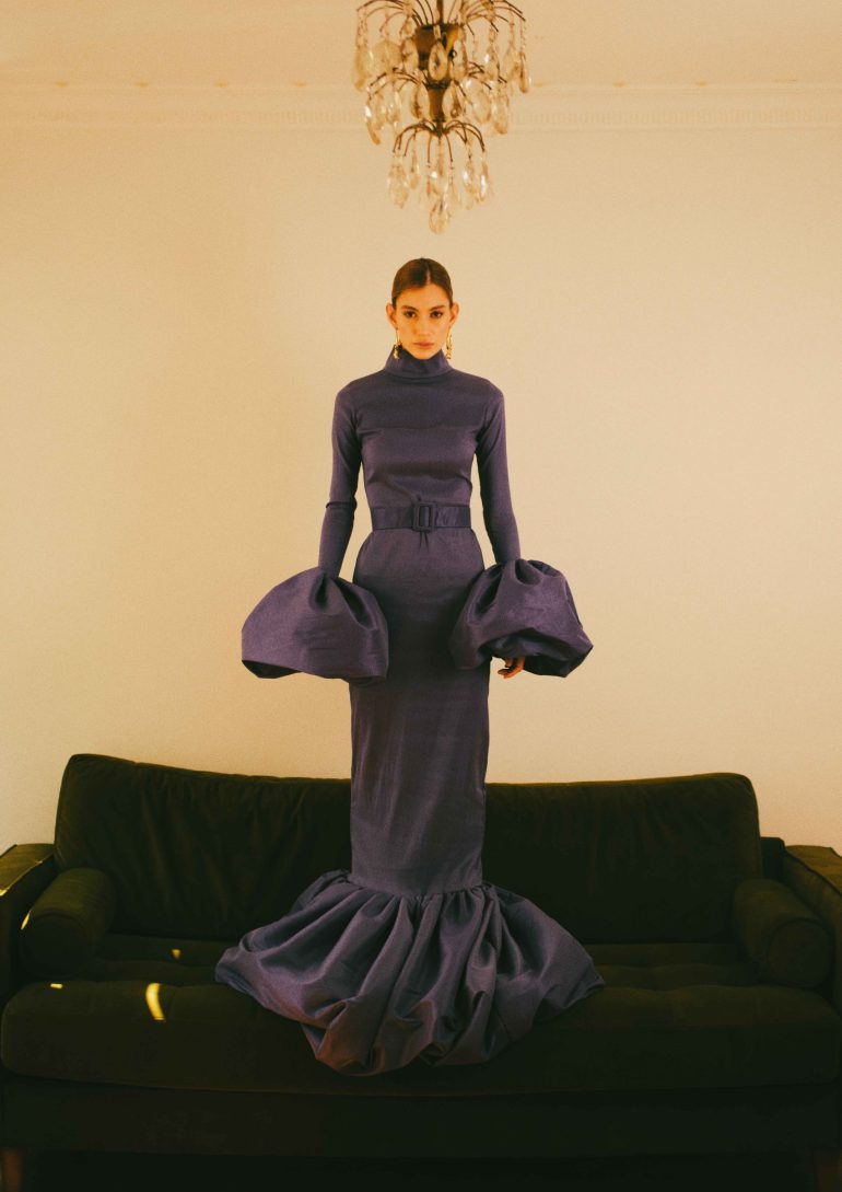 Zeynep Enhos book photo