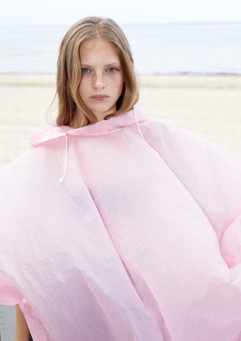 Ennija Admidina book photo