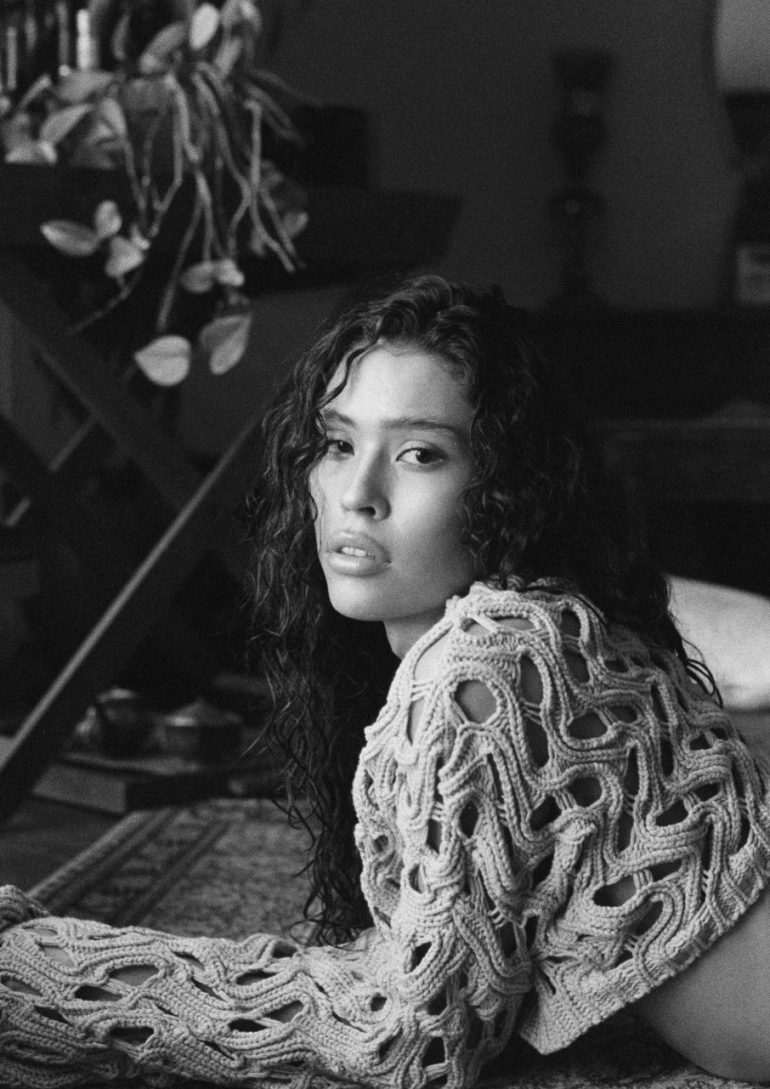 Alex Vara book photo