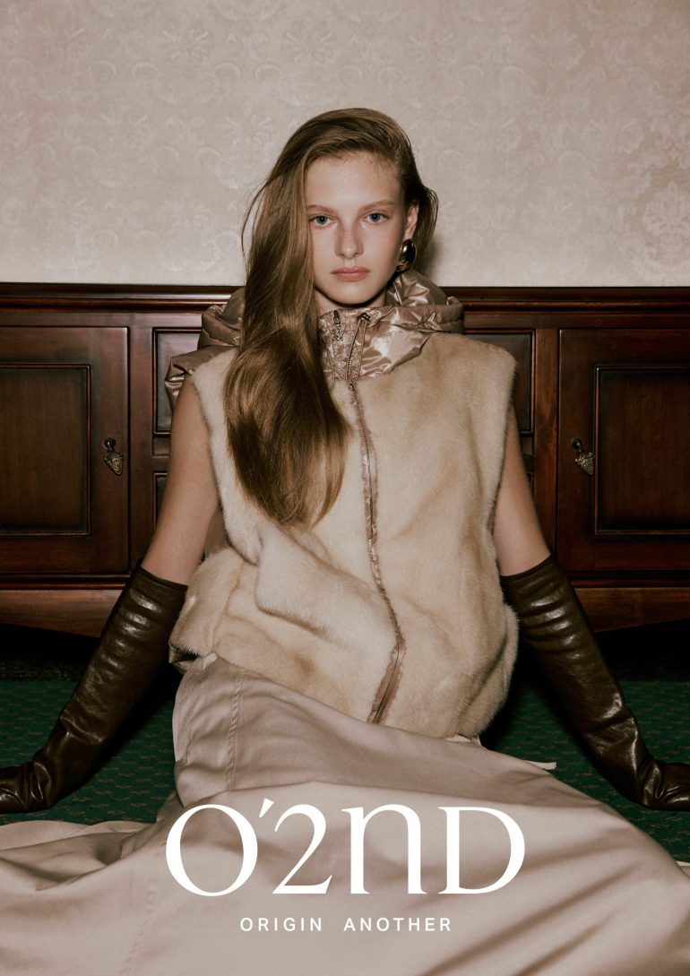 Ennija Admidina book photo