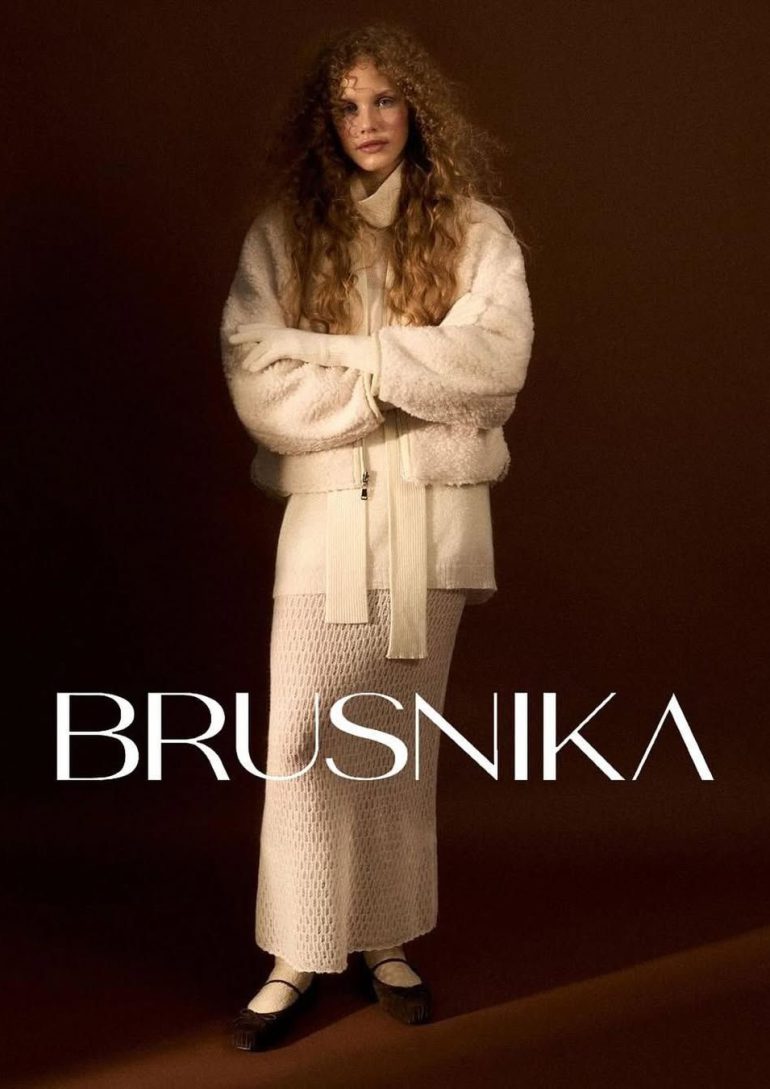 Maria Modina book photo